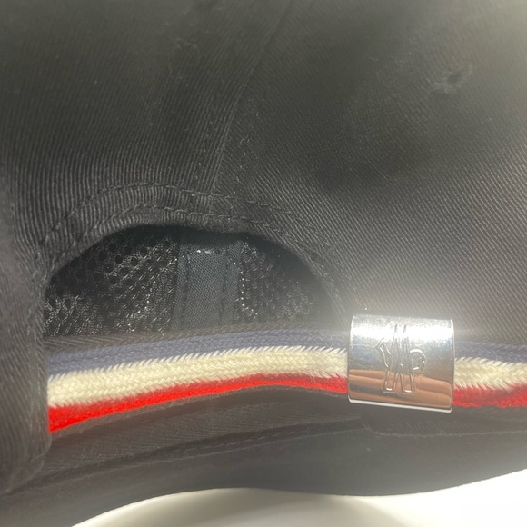 MONCLER Dad Hat - Picture 3 of 4